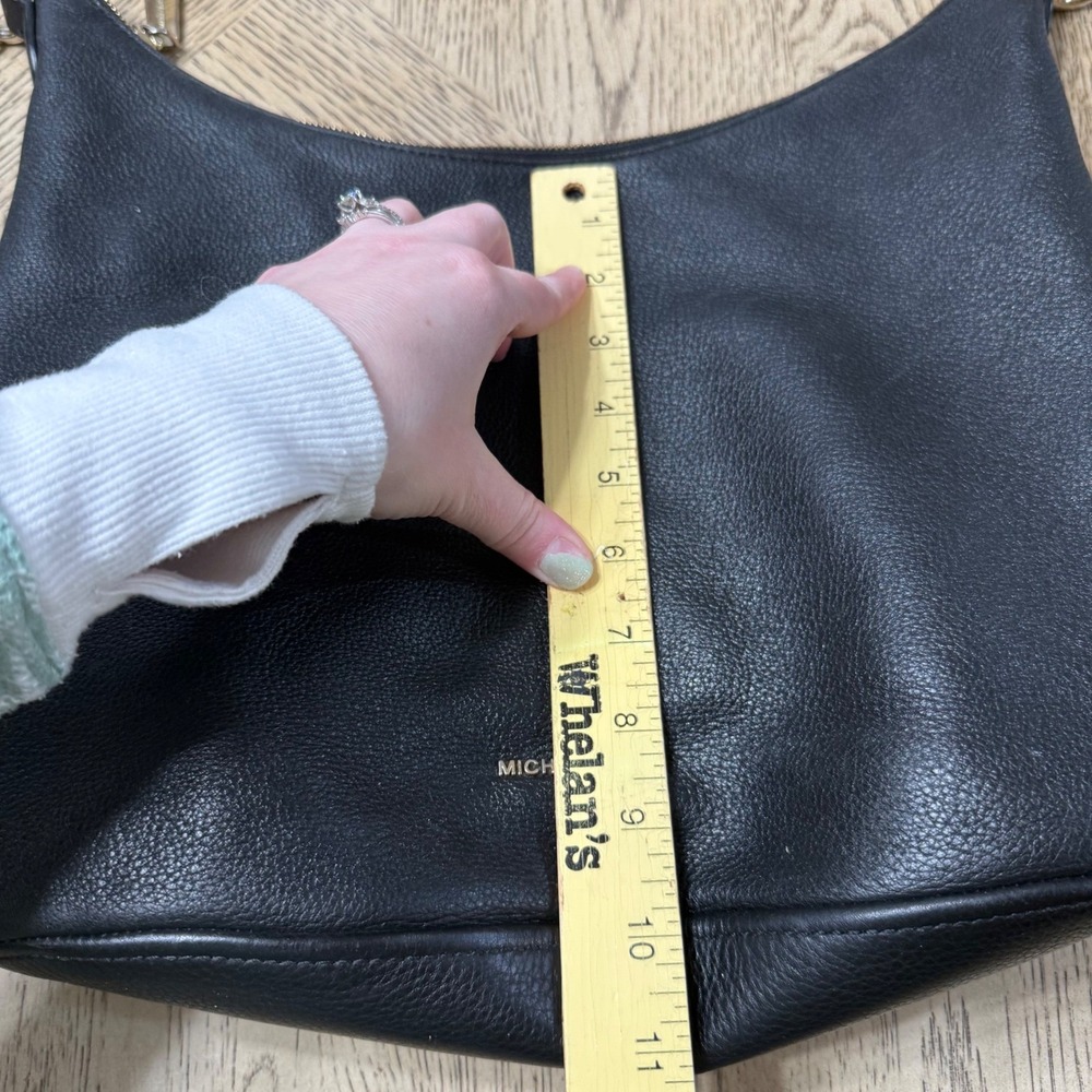 Michael‎ Kors Black Leather Hobo Shoulder Bag Gold Tone Hardware - Picture 7 of 16